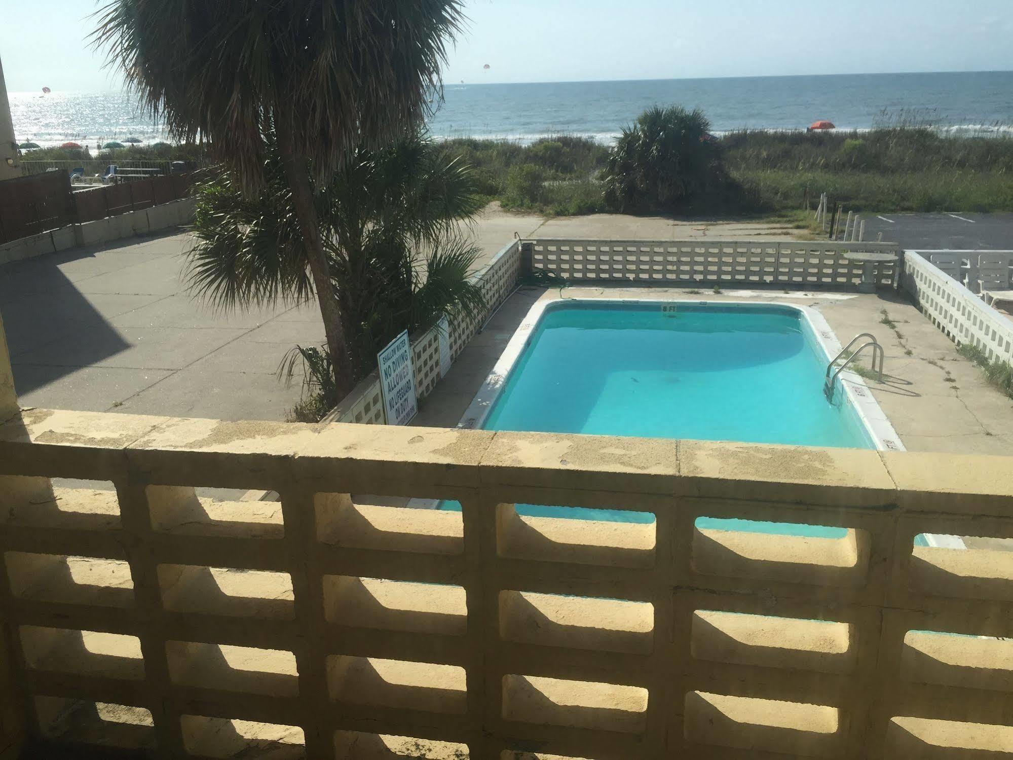 Beach Walk Motel Myrtle Beach Bagian luar foto